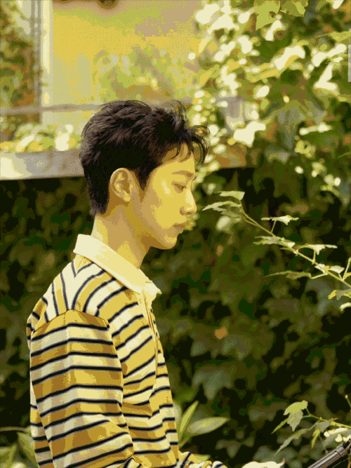 赖冠霖风度九月刊封面#@赖冠霖_edward最新杂志预告96帅气可爱的