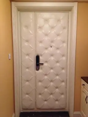 燕郊皮革软包防盗门方法