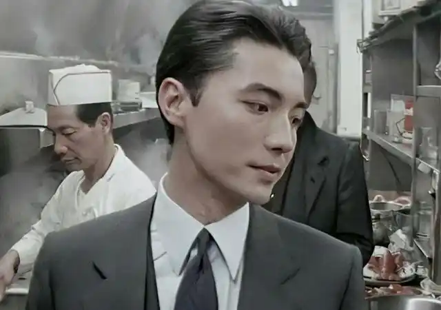 被尊龙的"盛世美颜"惊艳了!68岁的他却无妻无子凄凉一生