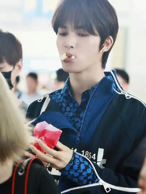 朱正廷素颜好绝