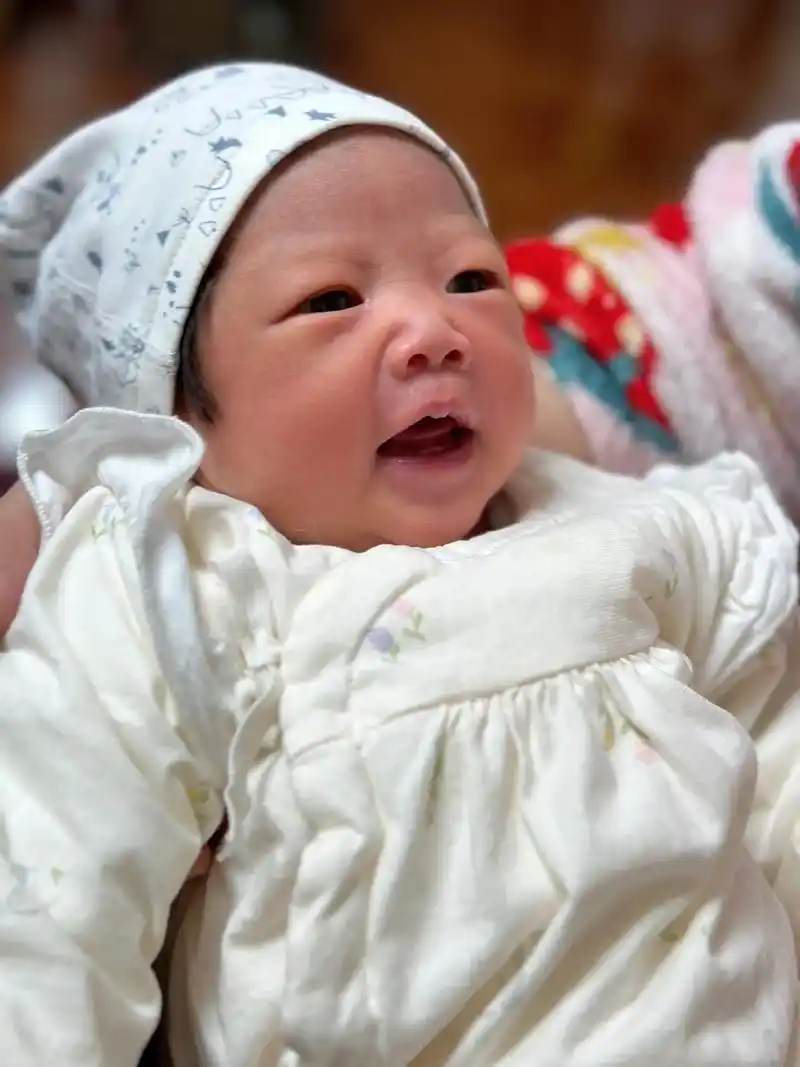 宝宝 壁纸 孩子 小孩 婴儿 1440_1920 竖版 竖屏 手机