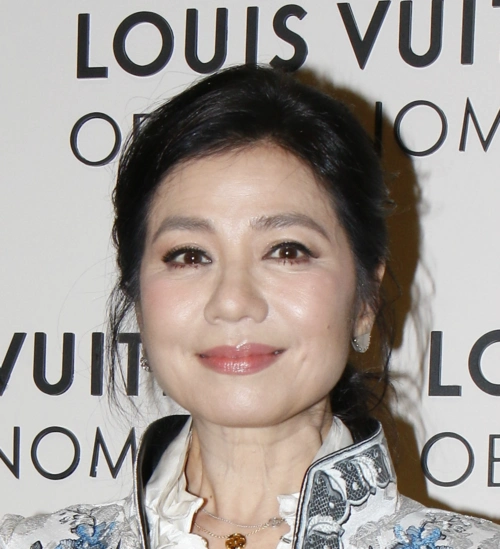 钟楚红,香港电影女演员,1960年02月16日出生于中国香港.