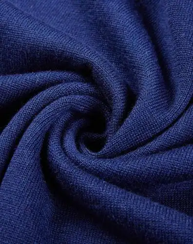 藏蓝色时尚舒适弹力套头衫