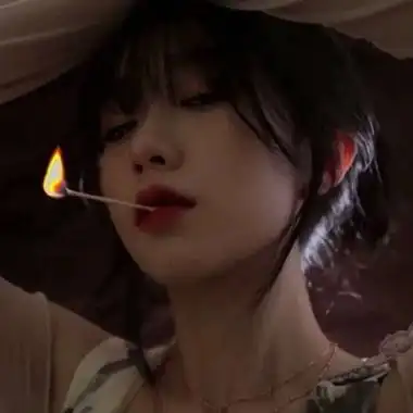 高清好看的冷门女生头像ins高级质感图片