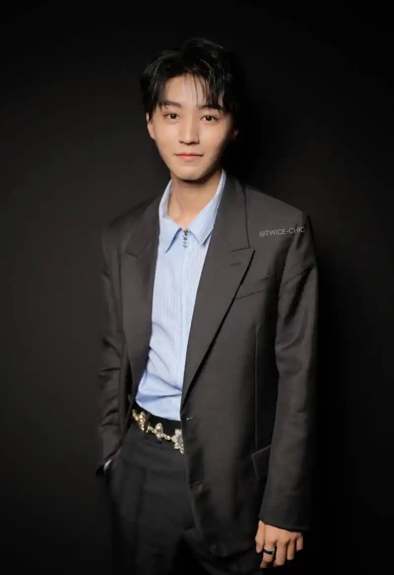 g社生图直出,迪丽热巴,王俊凯,金智秀直拍生图一览#明星生图大赏