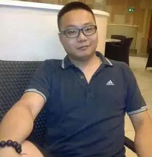 男生头像30岁头像男招财