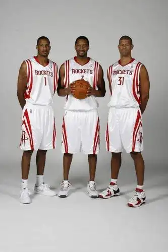 原创麦迪和詹姆斯到底多高?实际高不过2.03米和安东尼皮蓬相当