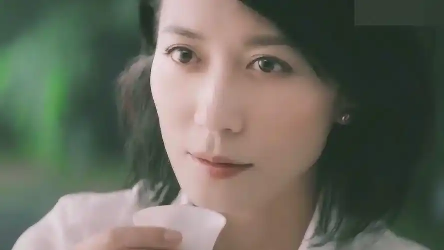 三倍流畅播放 4k超清体验  02:31   窈窕-陈数-韩雪-袁泉-俞飞鸿