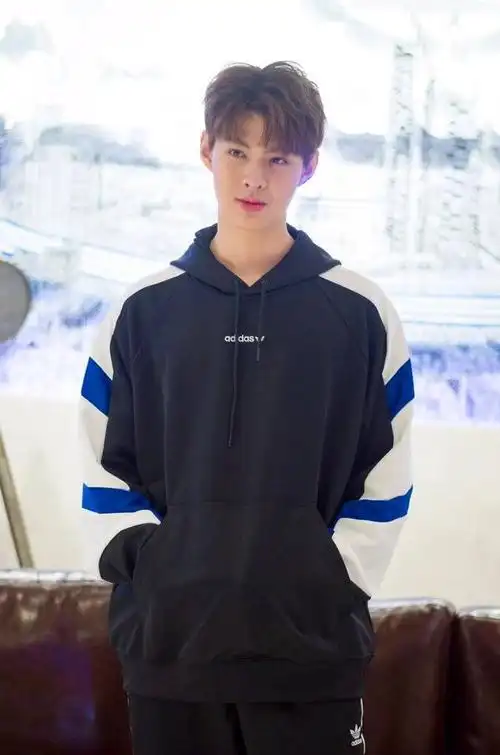 今日份明明 11.17(*>)