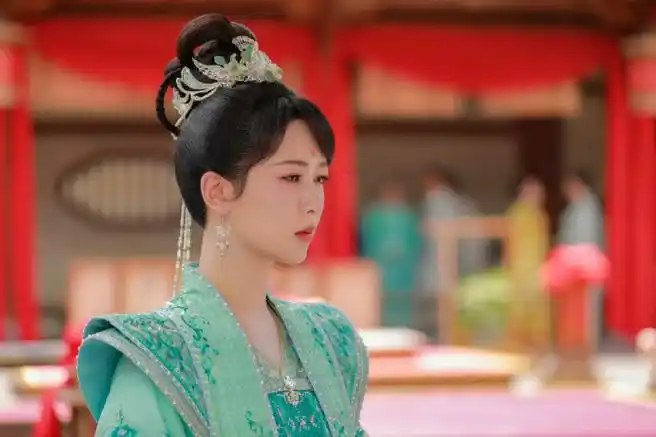 杨紫长相思绿衣剧照##杨紫小夭绿衣