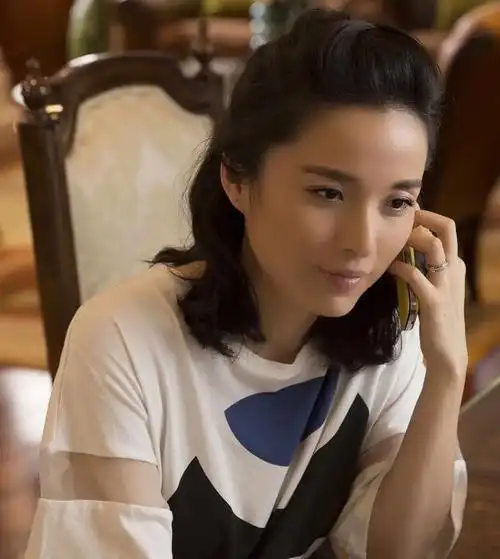 无间主演妻子颜值,躲过靳东妻子王志文妻子,却被奇道妻子惊艳了