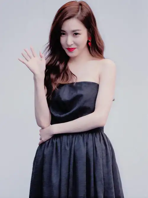 黄美英.抱图点赞收藏,二传说明出处以及本…-堆糖,美好生活研究所