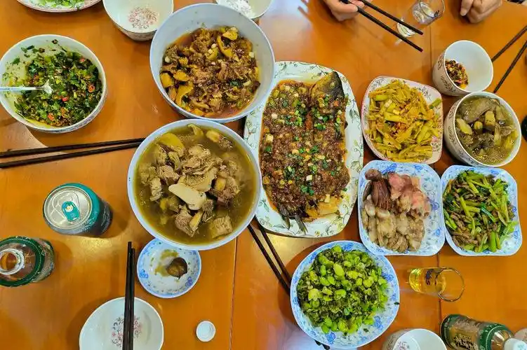 四川人果然有做菜天赋,龚俊晒的家常菜火了,想立刻跑去蹭饭