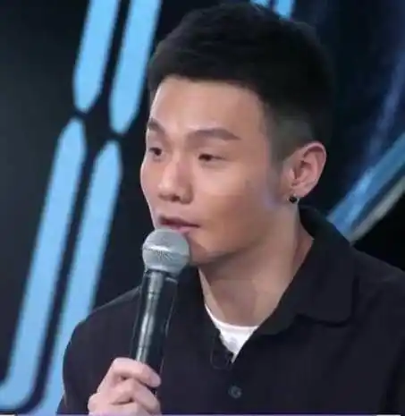 而被黑得最惨的也是这一个变数——林彦俊.