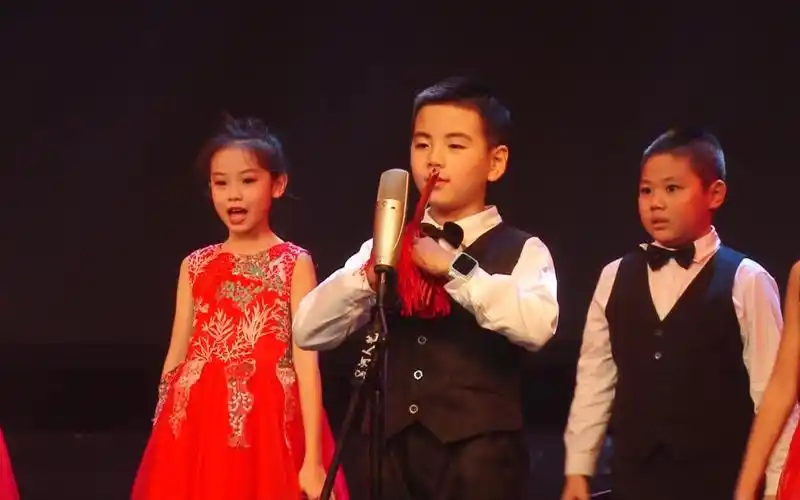 口才班表演_哔哩哔哩 (゜-゜)つロ 干杯~-bilibili