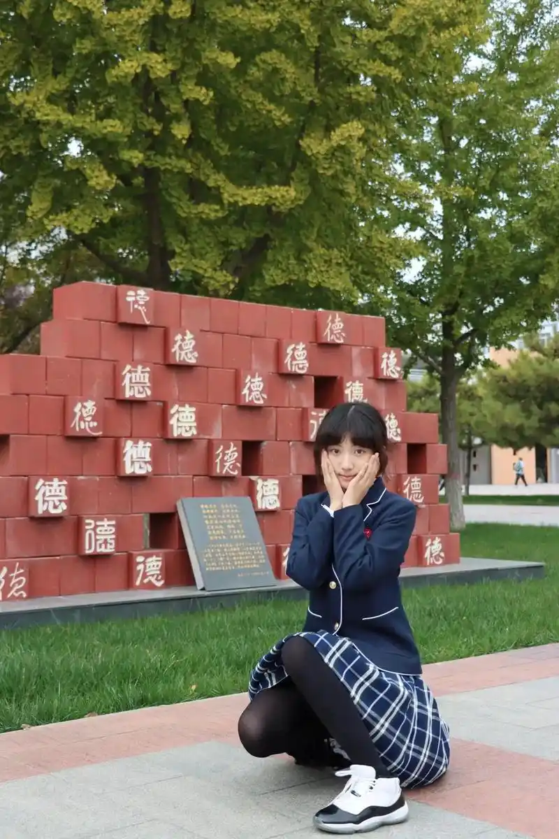 石家庄二中实验学校 #礼仪队 ( 0669 07)好耶合照! - 抖音