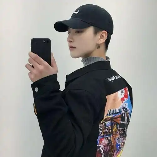 喜性高冷黑衣人_霸气情侣头像图片_扣扣居