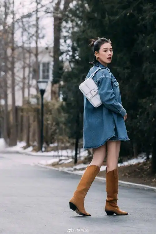 马思纯牛仔裙套装