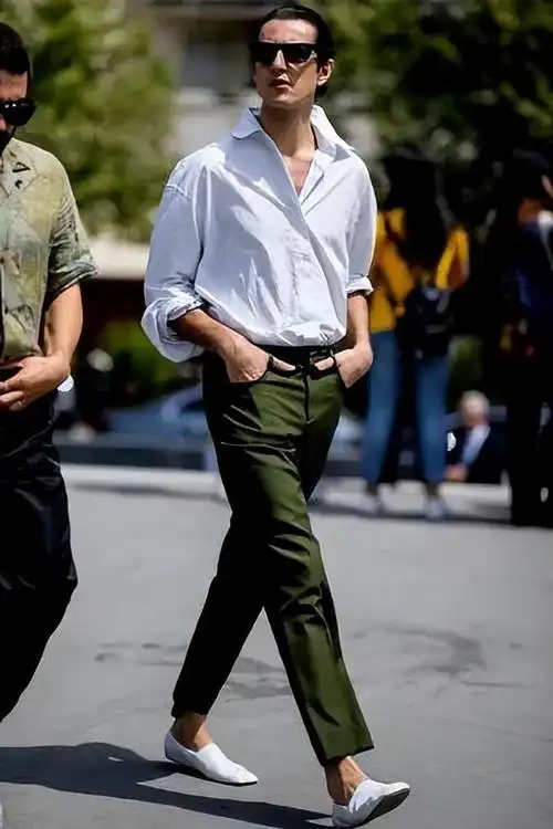 能把白衬衫穿得有味儿的男人都不简单进来学