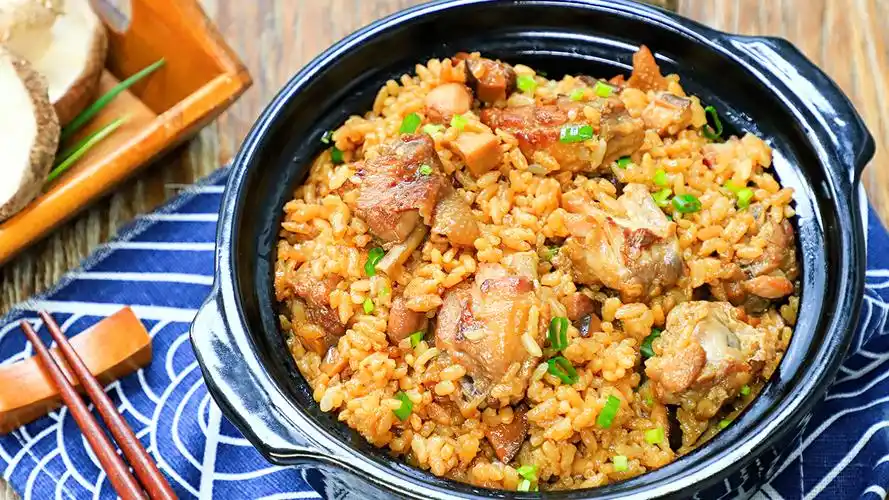 鸡翅焖饭
