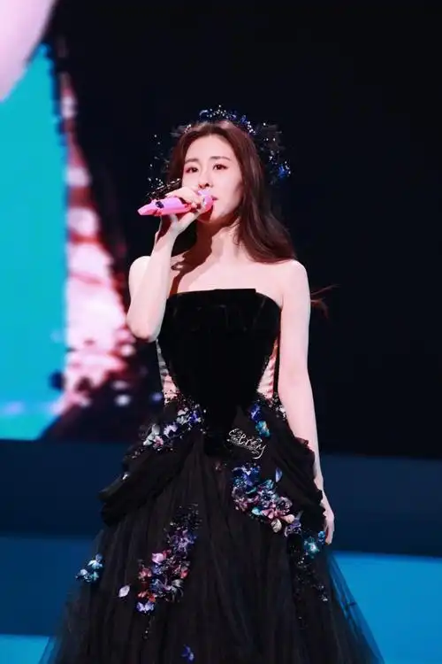 张碧晨尾号920演唱会##张碧晨 她说