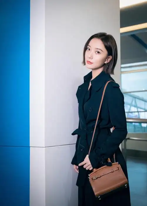 王珞丹受邀出席 ralph lauren collection 2019秋季时装秀