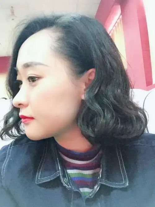 女生塌鼻子是种怎样的体验?