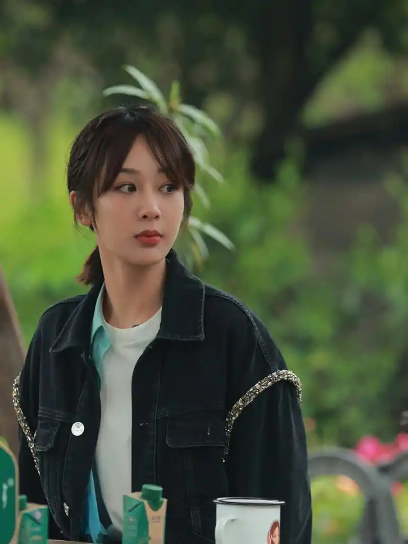 杨紫《向往的生活》私服同款,清新舒服!