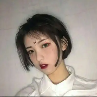 qq头像女生长头发霸气