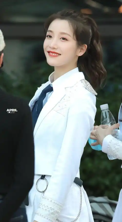 姜贞羽神仙颜值 - 堆糖,美图壁纸兴趣社区