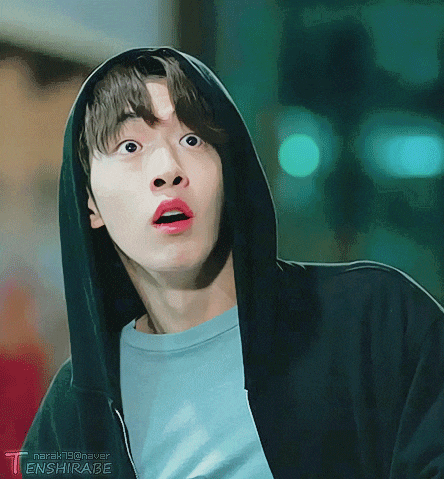 南柱赫惊讶帽子行走的荷尔蒙gif动图_动态图_表情包下载_soogif