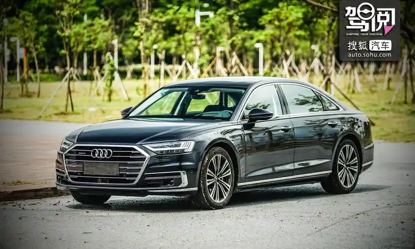 科技感是主旋律 试驾奥迪a8l 55tfsi