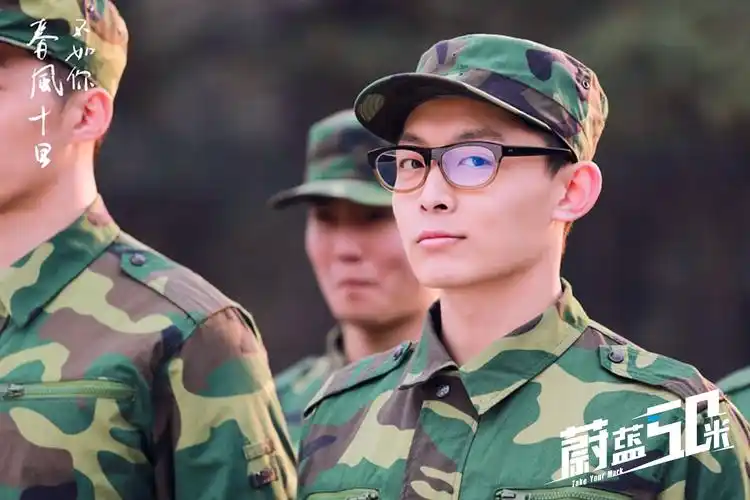 春风十里不如你孙伟豪霸屏暑期新剧蔚蓝50米与水结缘