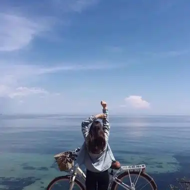 女生侧脸头像唯美高清清新的女生侧脸头像唯美忧伤图片