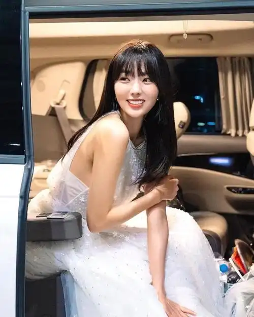 8位隐藏版长腿女星!《王后伞下》清荷是168cm长腿美女,金惠秀超高