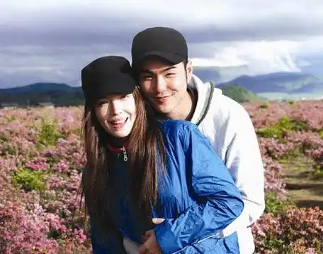 图阮经天快乐大本营与绯闻女友合体激情床戏大曝光