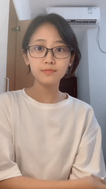 这素颜妹子如何?眼镜妹