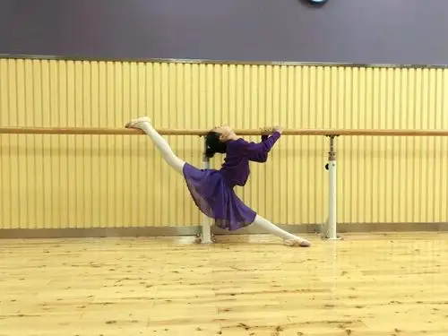 相信你们一定会有所收获~文:舞蹈进阶组 沈莉图:小银星艺术团75