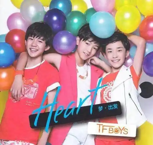 只是童年的他,外观上并不是很出众,连呆萌可