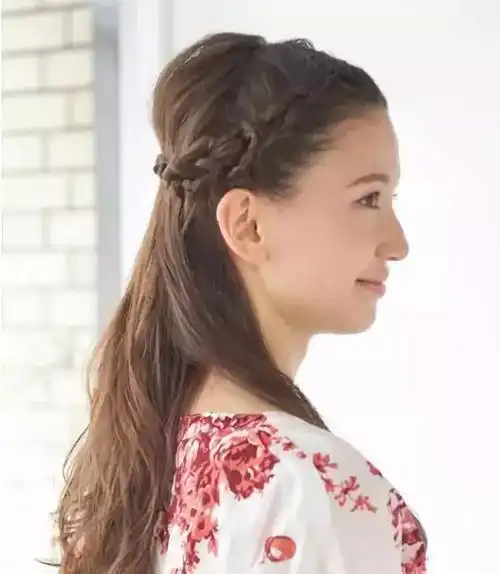 简单扎长发 学生长发怎么扎好看 几种扎发让你秒变女神