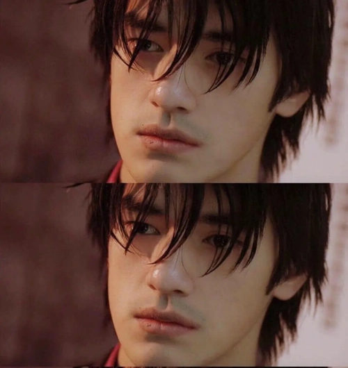 金城武时隔三年接活穿毛衣面色深沉47岁颜值身材依旧能打