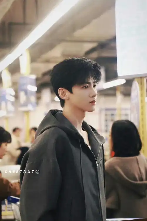 白敬亭难哄路透