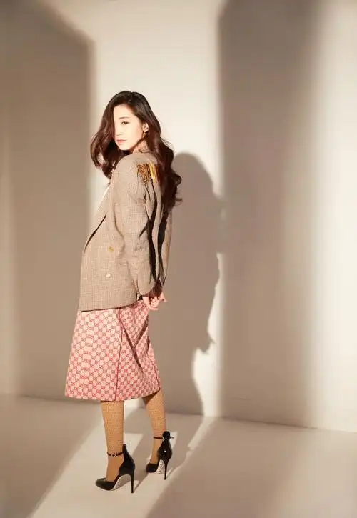 金雯昕图片 金雯昕时尚性感写真图片