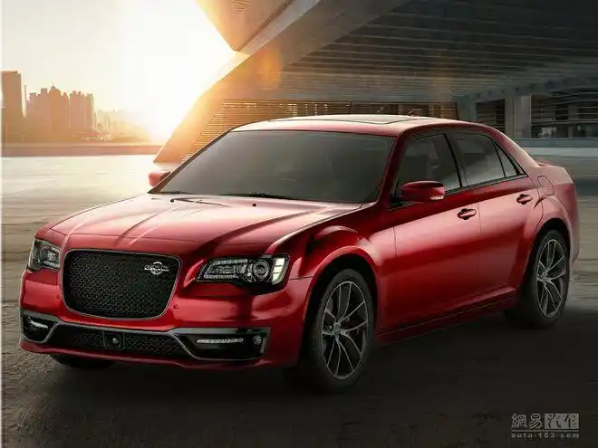 新款克莱斯勒300c首发 搭6.4l v8限量2200台