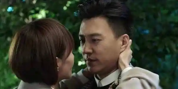 前半生拍摄时:导演让靳东吻马伊琍,靳东:不行,你把文章请出去_贺涵