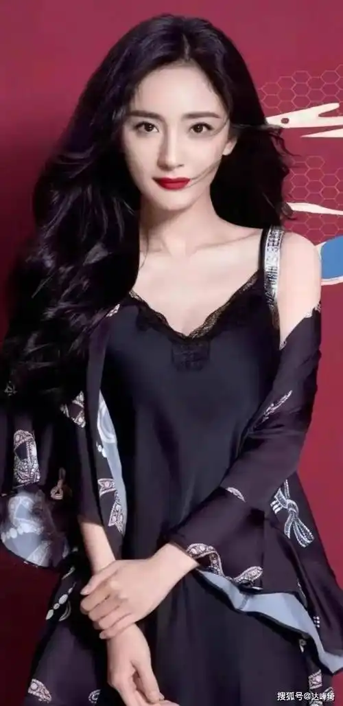 女明星杨幂10大惊艳写真照片,你最喜欢哪一张呢?_中国_荣誉_个人