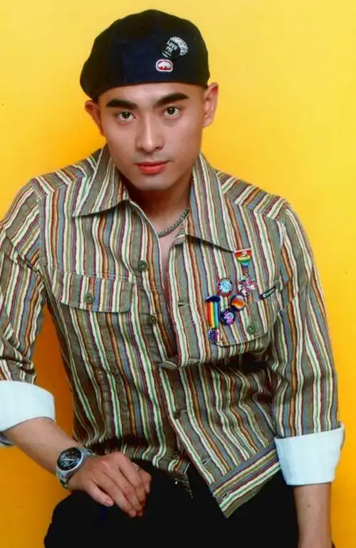 陈龙资料(陈龙资料照片)