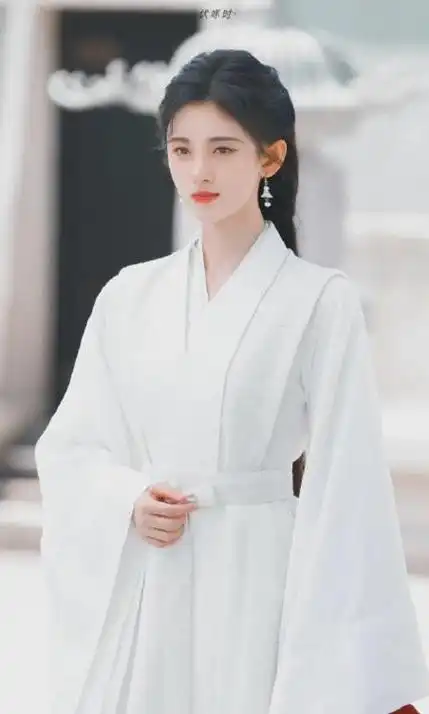 鞠婧祎嘉南传公主华服剧照期待认真搞副业的姜保宁