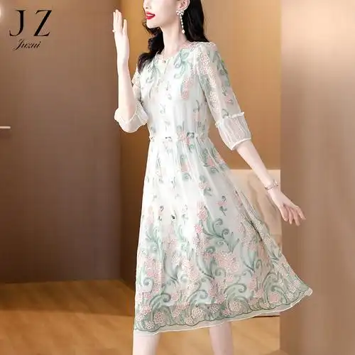 夏装新款雪纺绣花女士连衣裙玖姿高端刺绣修身圆领真丝礼服中长裙