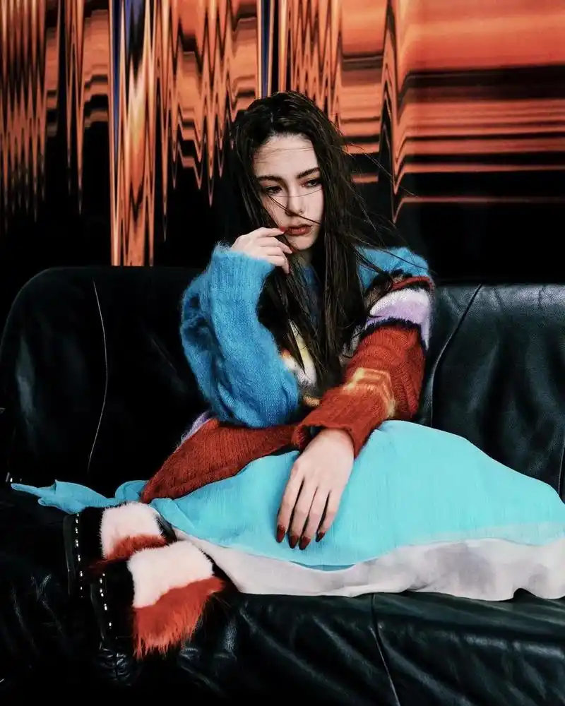 图文伙伴计划 昆凌杂志写真越来 - 抖音